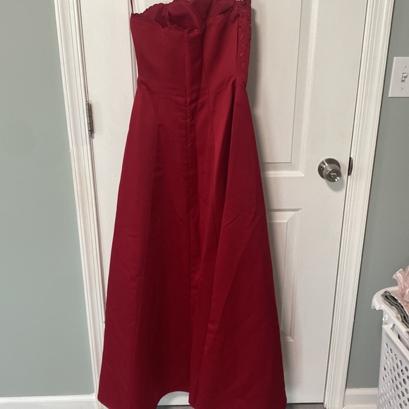 Beautiful evening occasion red strapless dress size US 4 - Picture 4 of 6